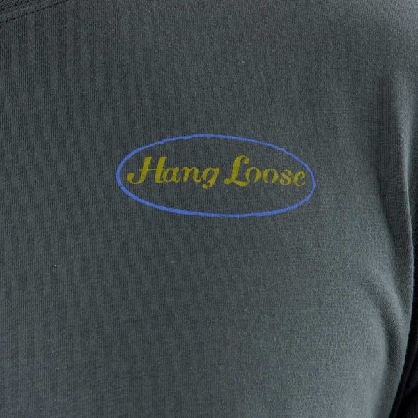Polera Manga Corta Hombre Cali Gris Oscuro Hang Loose - Imagen 4