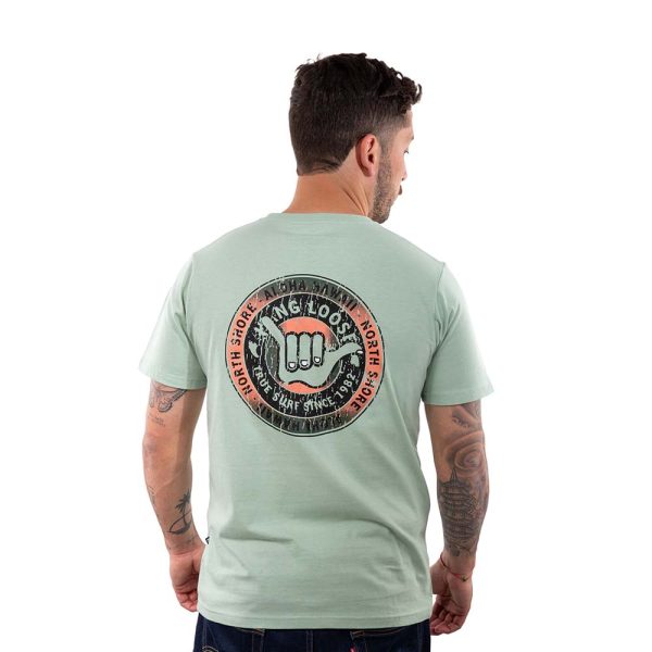 Polera Manga Corta Hombre Wax Verde Hang Loose - Imagen 2